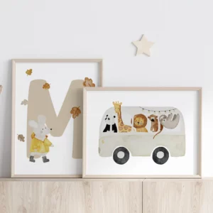 Affiche pour enfant d'animaux lion, renard, lapin, singe, Voyage en voile
