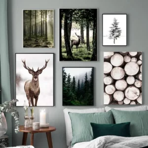 Affiche nordique sur le thème de l'hiver, la neige, forêt, cerf, hibou, lumière du soleil, paysage